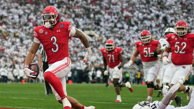 an 2, 2023; Pasadena, California, USA; Utah Utes running back Ja'Quinden Jackson (3) scores a touchdown against the Penn State Nittany Lions in the second quarter of the 109th Rose Bowl game at the Rose Bowl. Mandatory Credit: Kirby Lee-USA TODAY SportsCreated: